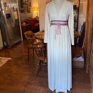 Vintage Jonathan Logan long sleeve maxi dress ivory deep V empire waist S